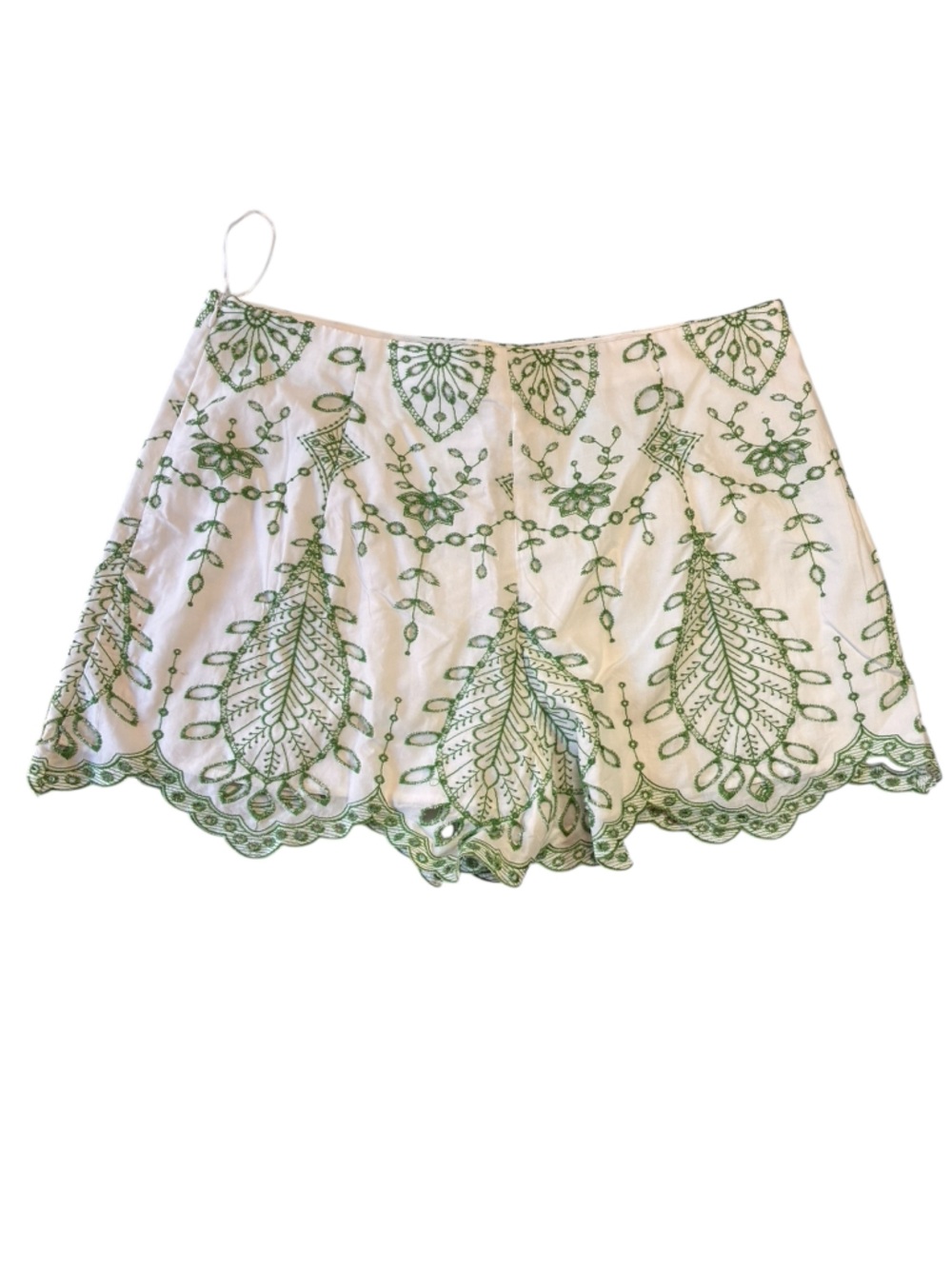 ZARA NWT High Waisted, Embroidered Shorts,  Floral Green White, Size XL - Picture 3 of 8
